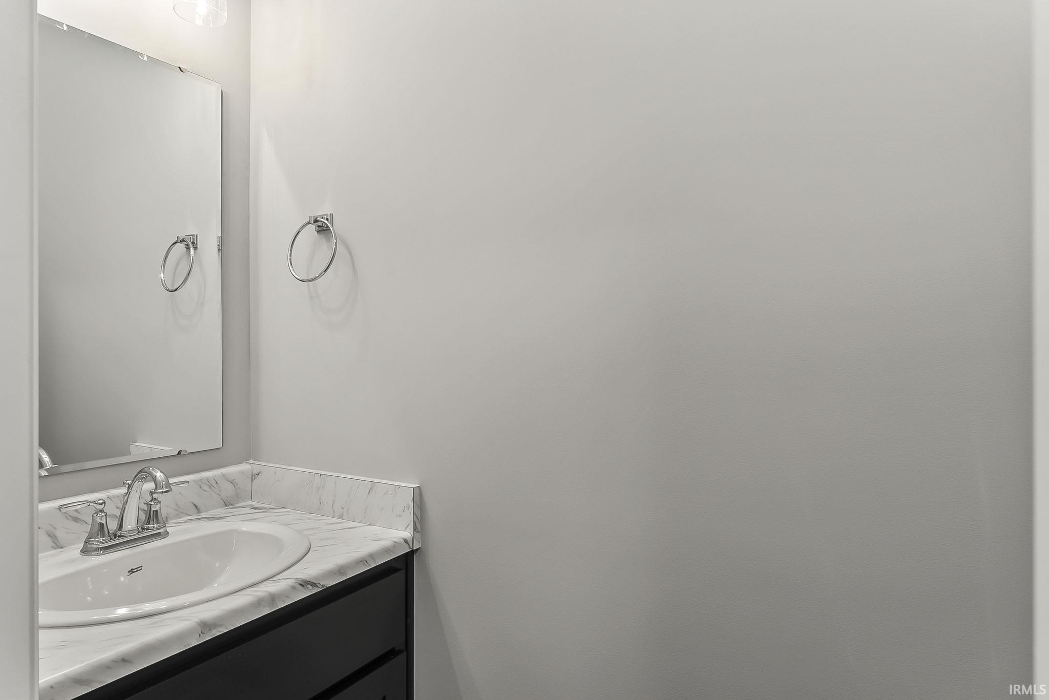805 Zenos Boulevard Fort Wayne, IN 46818 - Photo 20 of 36