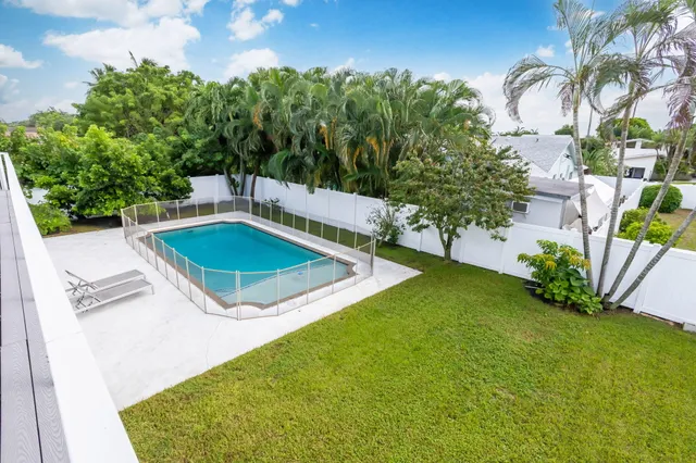$1,249,000 | 1260 Northwest 15th Street, Boca Raton, FL 33486