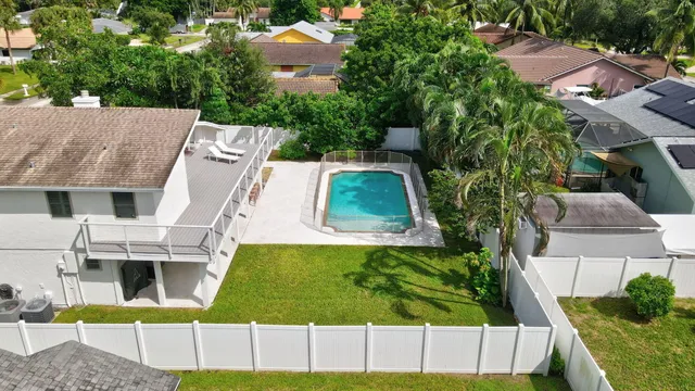 $1,249,000 | 1260 Northwest 15th Street, Boca Raton, FL 33486