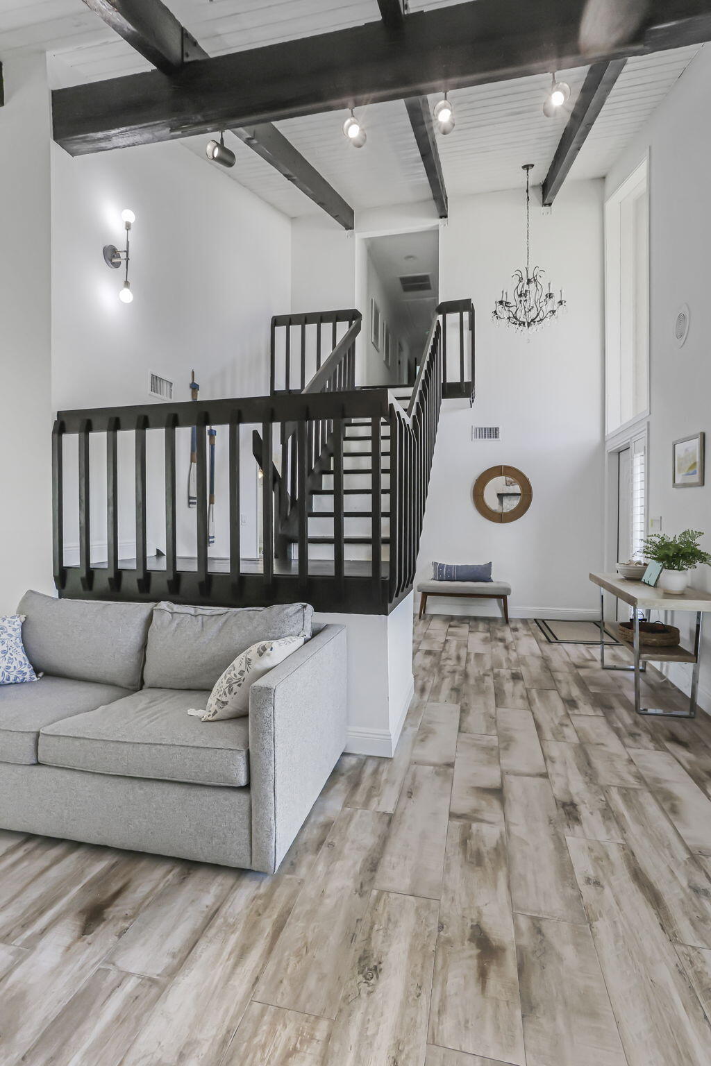 1260 Northwest 15th Street Boca Raton, FL 33486 - Photo 8 of 52 Living Room/Entrance