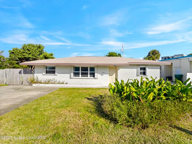 $2,000 | 130 Cinnamon Drive, Satellite Beach, FL 32937