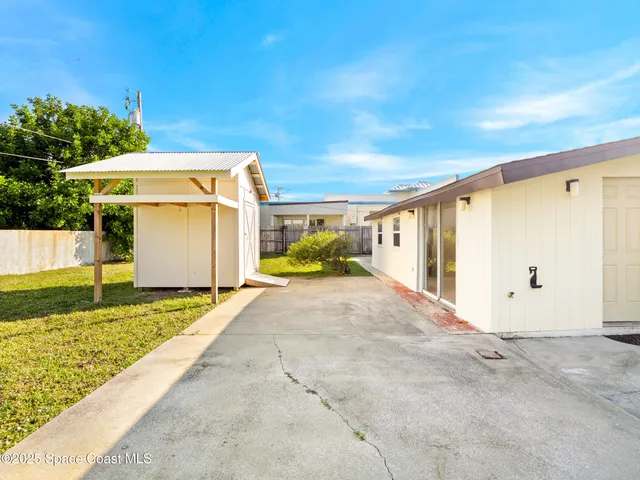 $2,000 | 130 Cinnamon Drive, Satellite Beach, FL 32937
