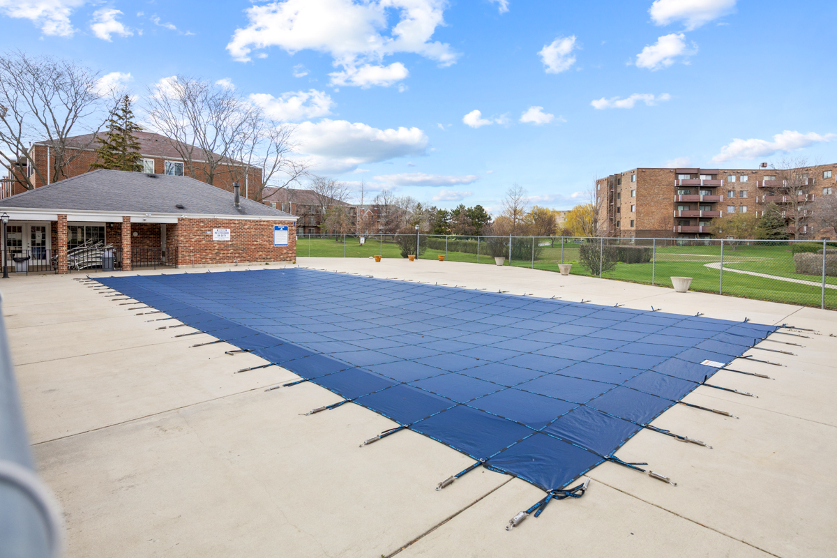 540 Biesterfield Road, Unit 305 Elk Grove Village, IL 60007 - Photo 22 of 25