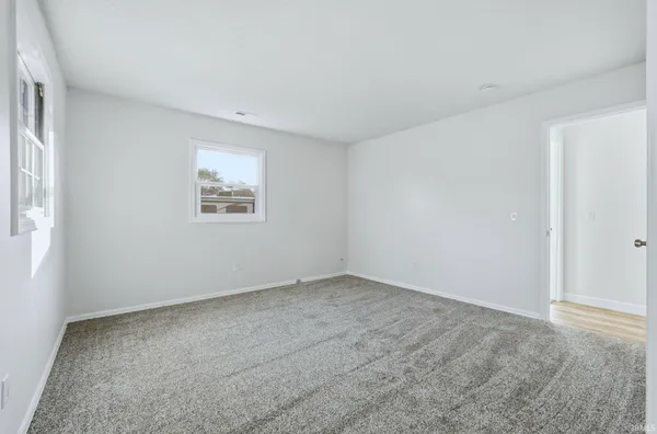 $234,900 | 1004 Fall Creek Avenue, Kendallville, IN 46755