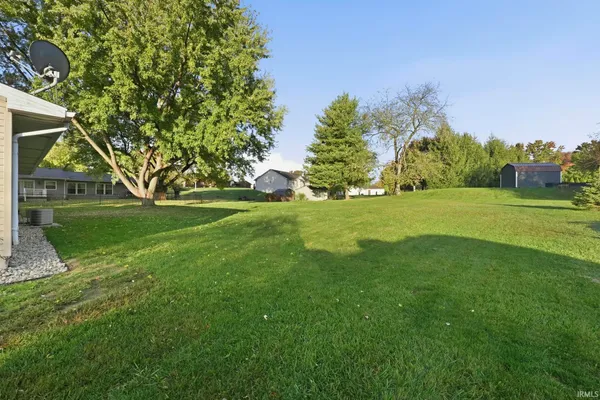 $234,900 | 1004 Fall Creek Avenue, Kendallville, IN 46755