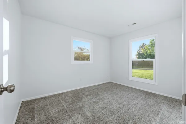 $234,900 | 1004 Fall Creek Avenue, Kendallville, IN 46755