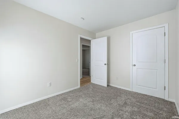 $234,900 | 1004 Fall Creek Avenue, Kendallville, IN 46755