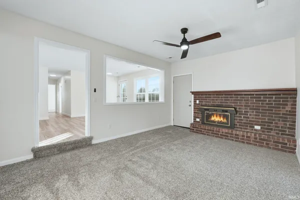 $234,900 | 1004 Fall Creek Avenue, Kendallville, IN 46755