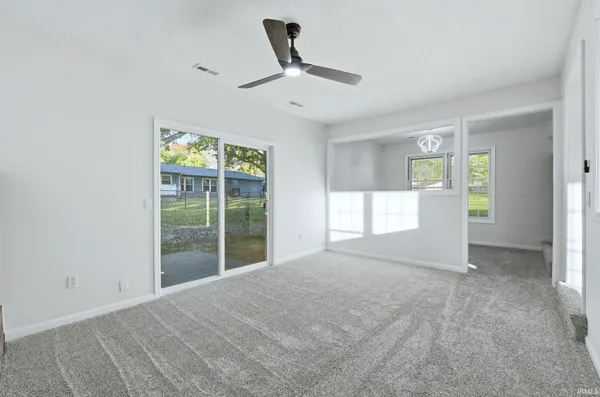 $234,900 | 1004 Fall Creek Avenue, Kendallville, IN 46755