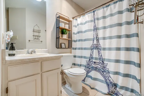 $1,575 | 3211 Stoney Grove, San Antonio, TX 78247