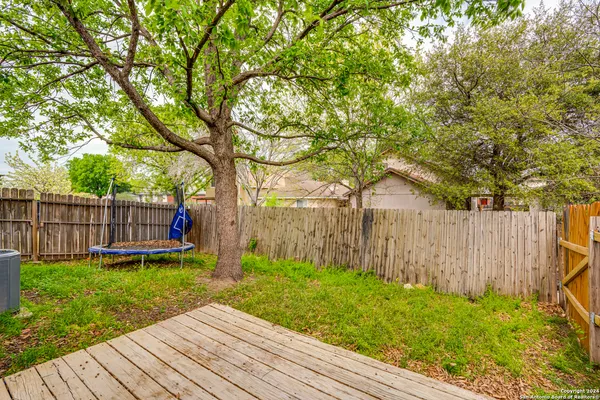 $1,575 | 3211 Stoney Grove, San Antonio, TX 78247