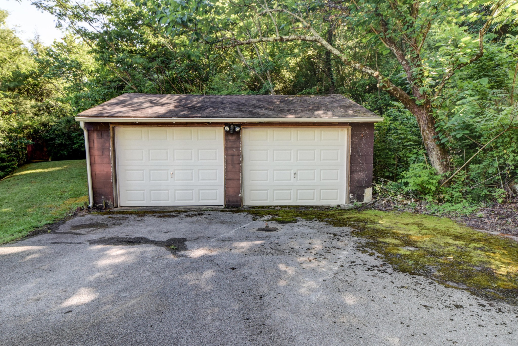 816 Deaderick Road Knoxville, TN 37920 - Photo 32 of 40 Gallery Image 32