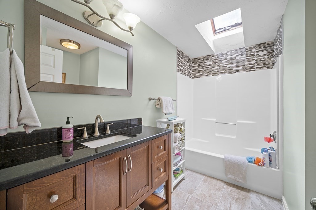 9 Stacey Road Marlborough, MA 01752 - Photo 22 of 42 Gallery Image 22