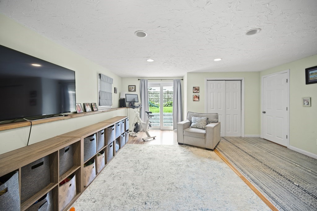 9 Stacey Road Marlborough, MA 01752 - Photo 25 of 42 Gallery Image 25
