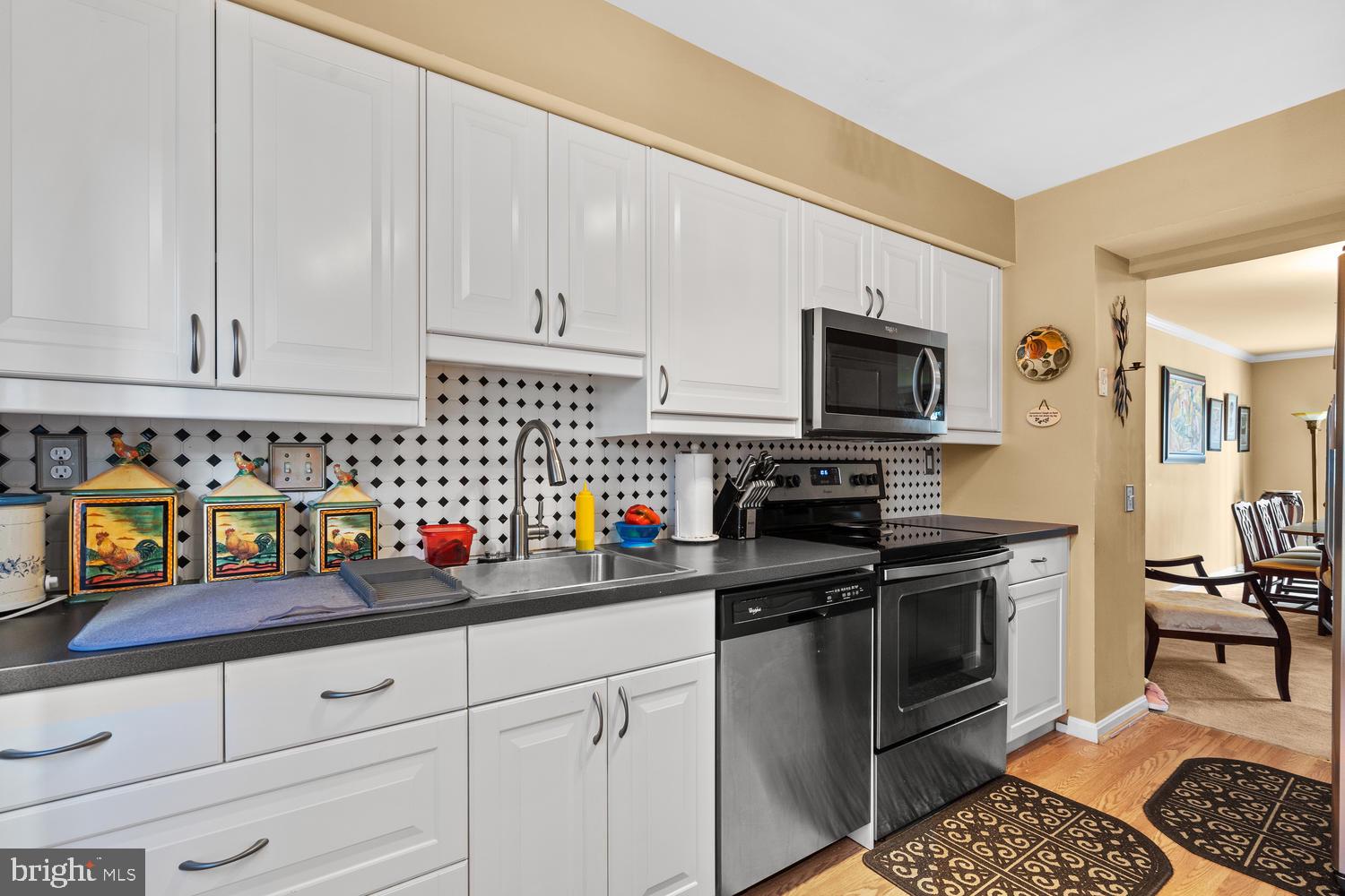 643 Concerto Lane Silver Spring, MD 20901 - Photo 6 of 20 Kitchen