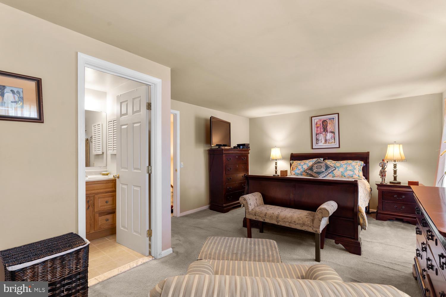 643 Concerto Lane Silver Spring, MD 20901 - Photo 10 of 20 Master Bedroom