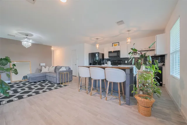 $1,550 | 9923 Opal Stone Way, Conroe, TX 77306