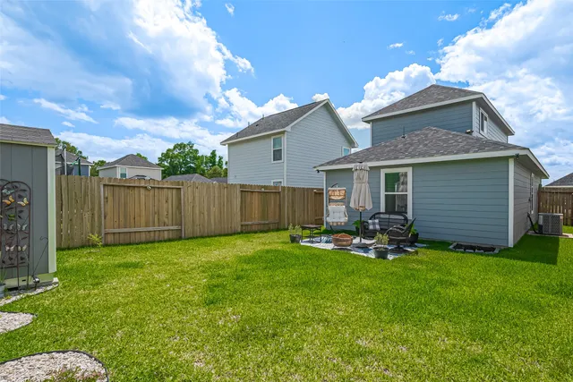 $1,550 | 9923 Opal Stone Way, Conroe, TX 77306