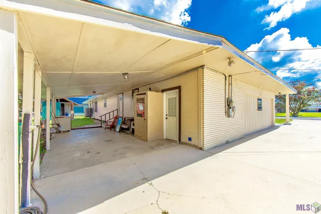 $202,000 | 110 West 26th Street, Larose, LA 70373