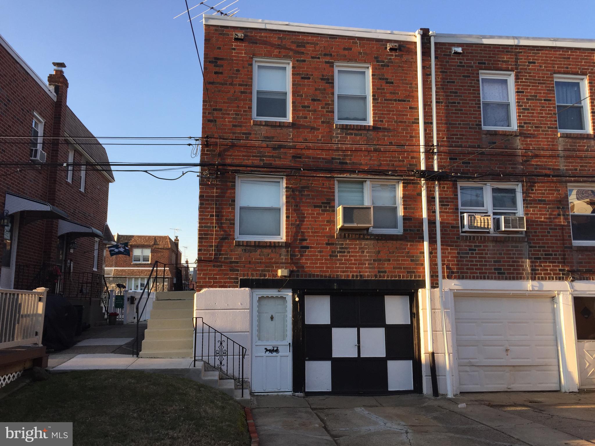 1815 Danforth Street Philadelphia, PA 19152 - Photo 5 of 11