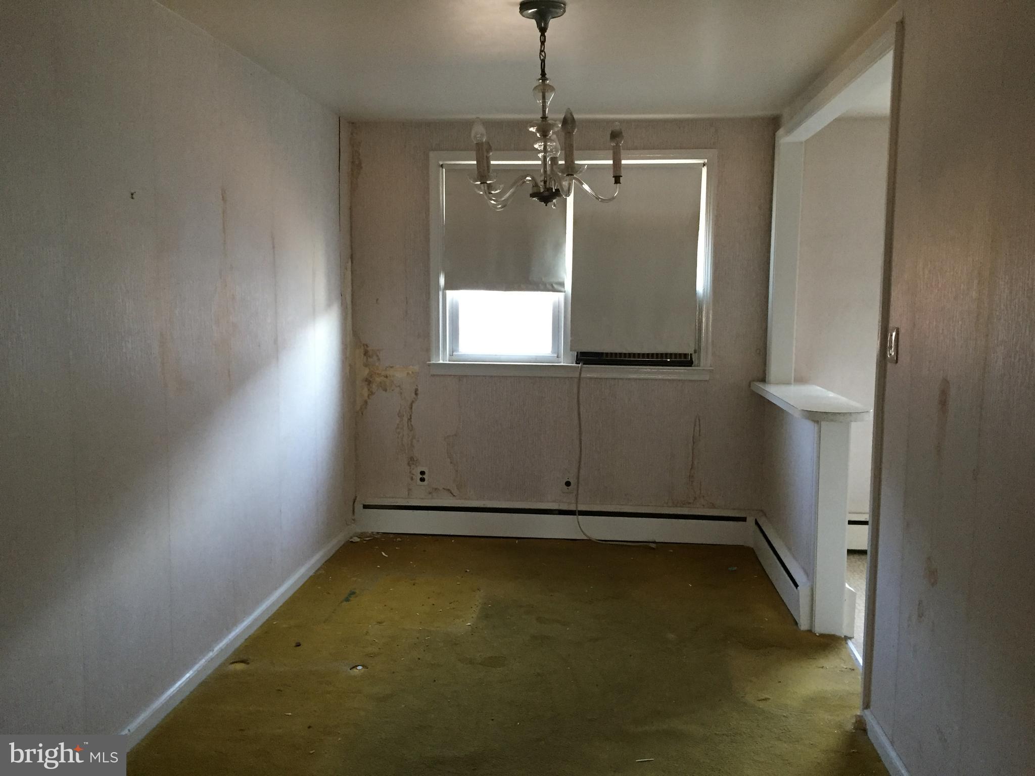 1815 Danforth Street Philadelphia, PA 19152 - Photo 9 of 11