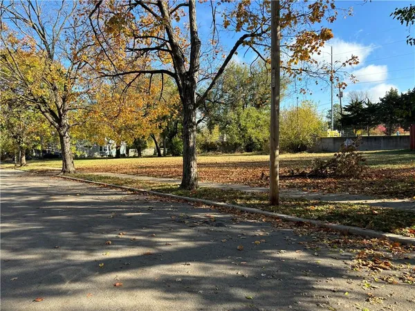 $600,000 | 2833 Harrison Street, Kansas City, MO 64109
