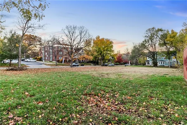 $600,000 | 2833 Harrison Street, Kansas City, MO 64109