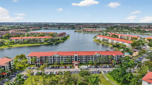 $2,200 | 12950 Southwest 13th Street, Unit 203D, Pembroke Pines, FL 33027