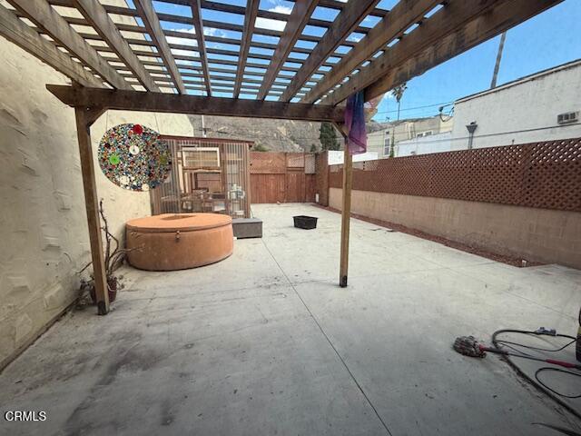 1320 North Ventura Avenue Ventura, CA 93001 - Photo 23 of 25 Back Patio