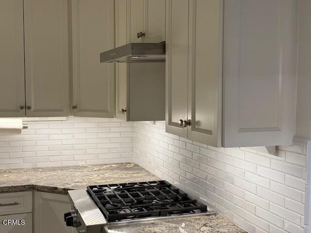 1320 North Ventura Avenue Ventura, CA 93001 - Photo 5 of 25 Kitchen1