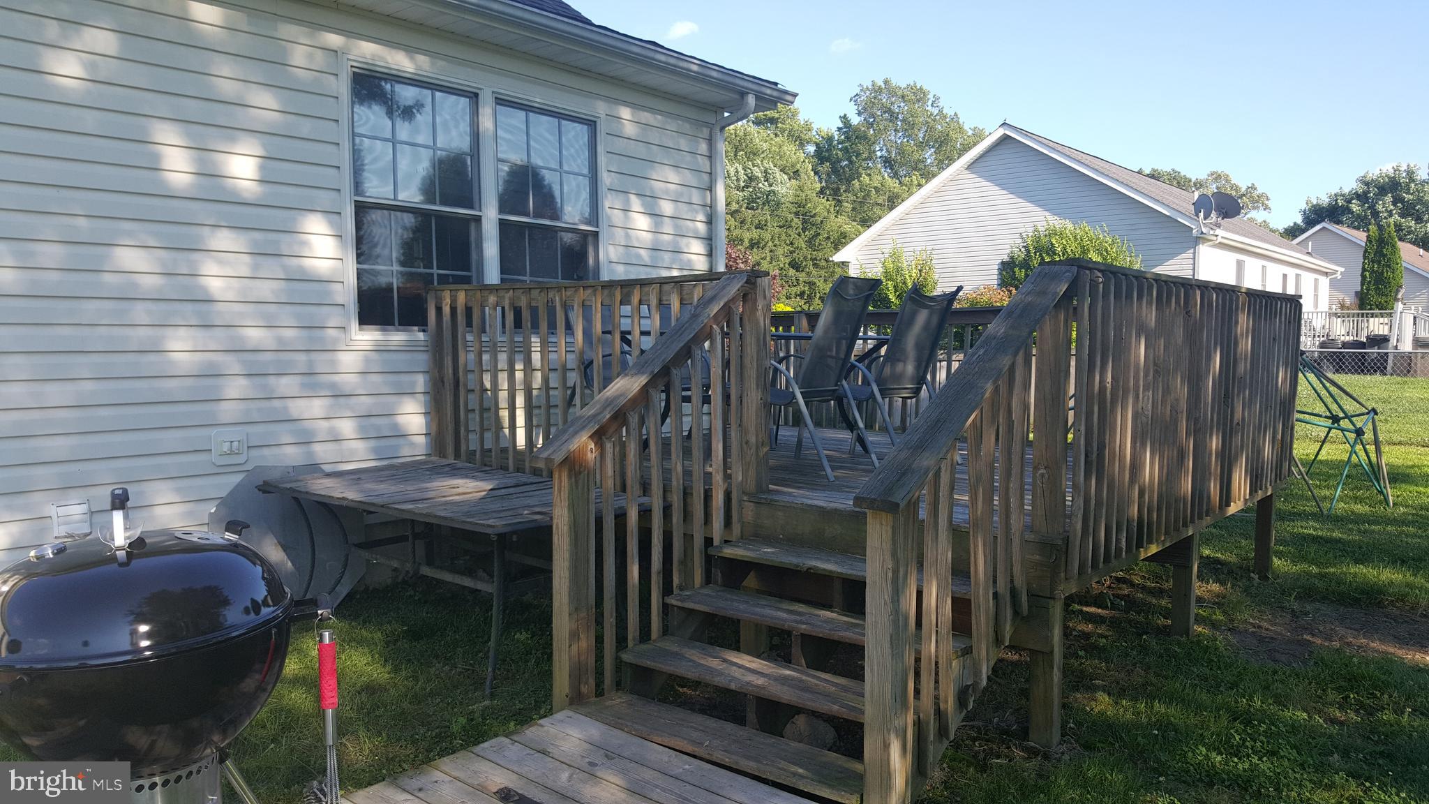 5977 Judith Road Clayton, DE 19938 - Photo 17 of 19 Deck