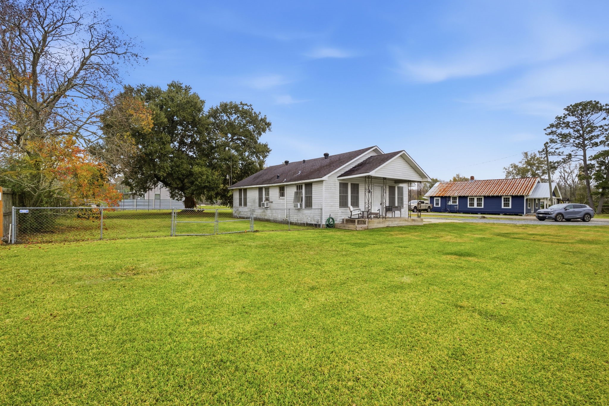6902 Concord Road Beaumont, TX 77708 - Photo 3 of 18 a view of a house with a big yard