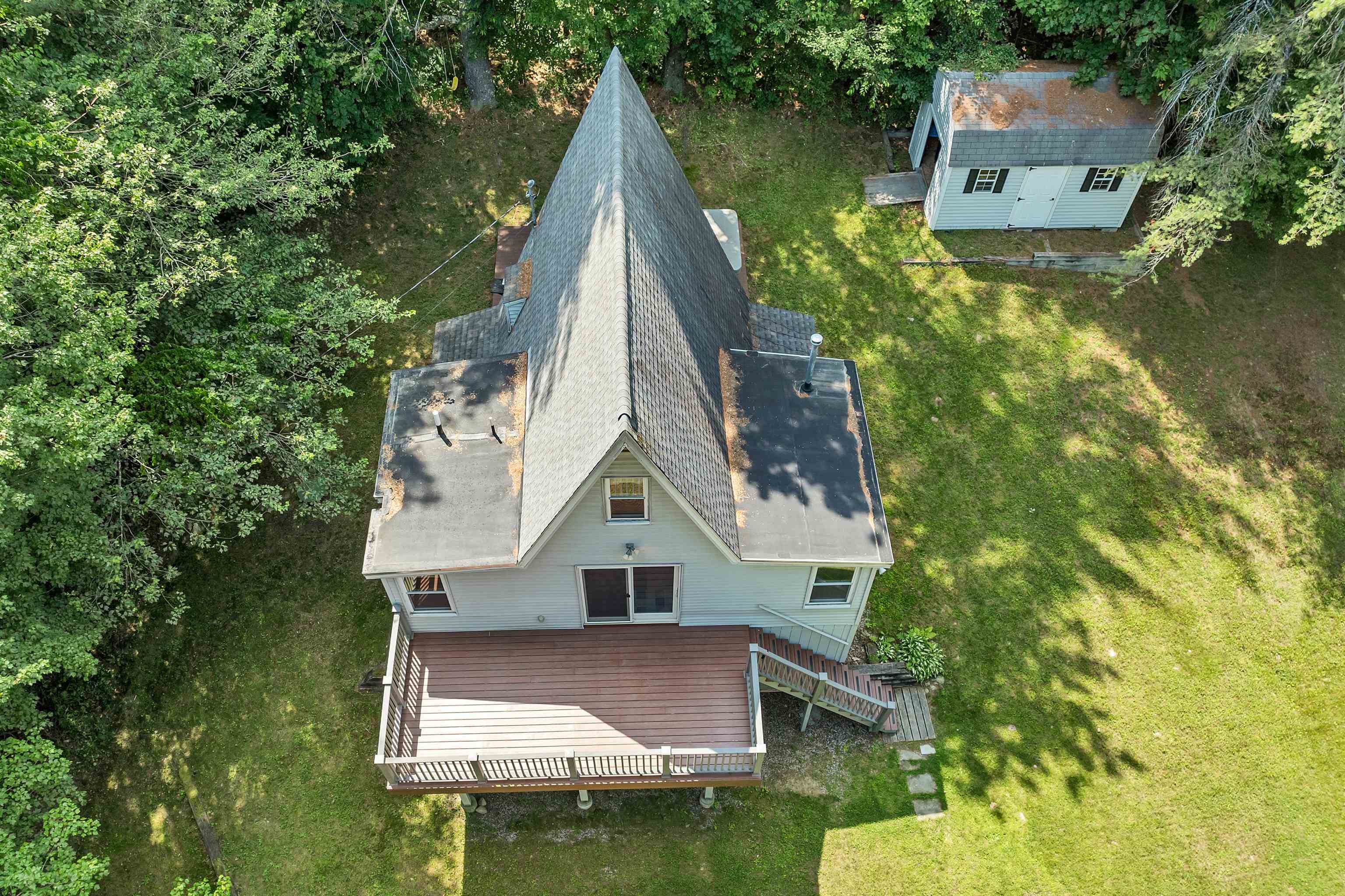 4 Rustic Shores Road Alton, NH 03809 - Photo 6 of 55