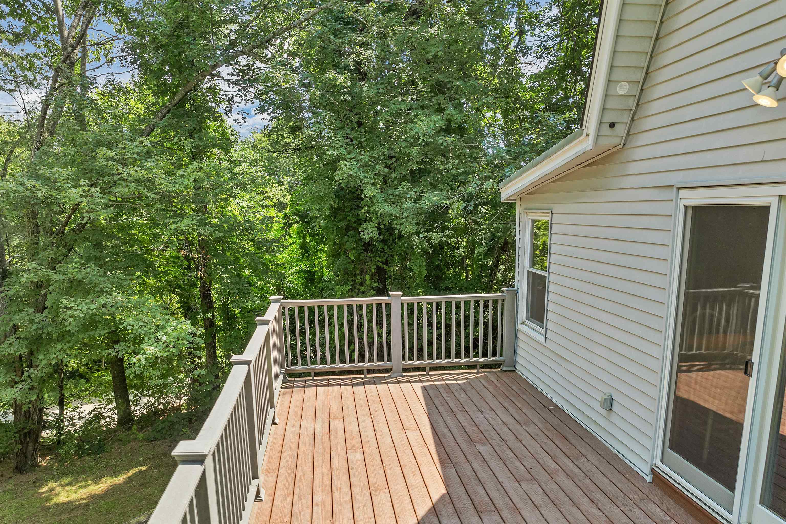 4 Rustic Shores Road Alton, NH 03809 - Photo 7 of 55