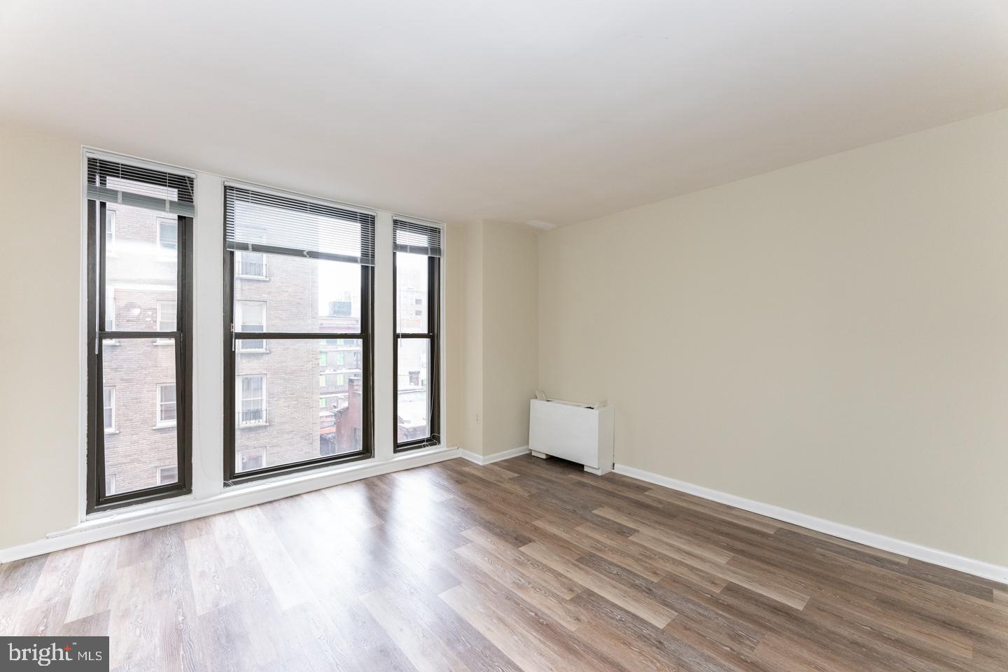 135 South 19th Street, Unit 607 Philadelphia, PA 19103 - Photo 6 of 16