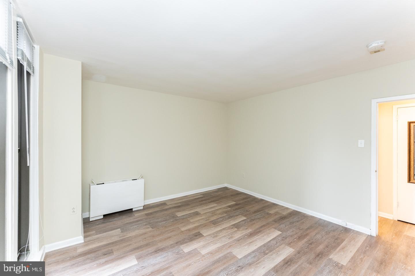 135 South 19th Street, Unit 607 Philadelphia, PA 19103 - Photo 9 of 16