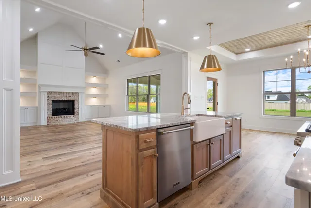 $619,000 | 5452 Grayson Way, Hernando, MS 38632