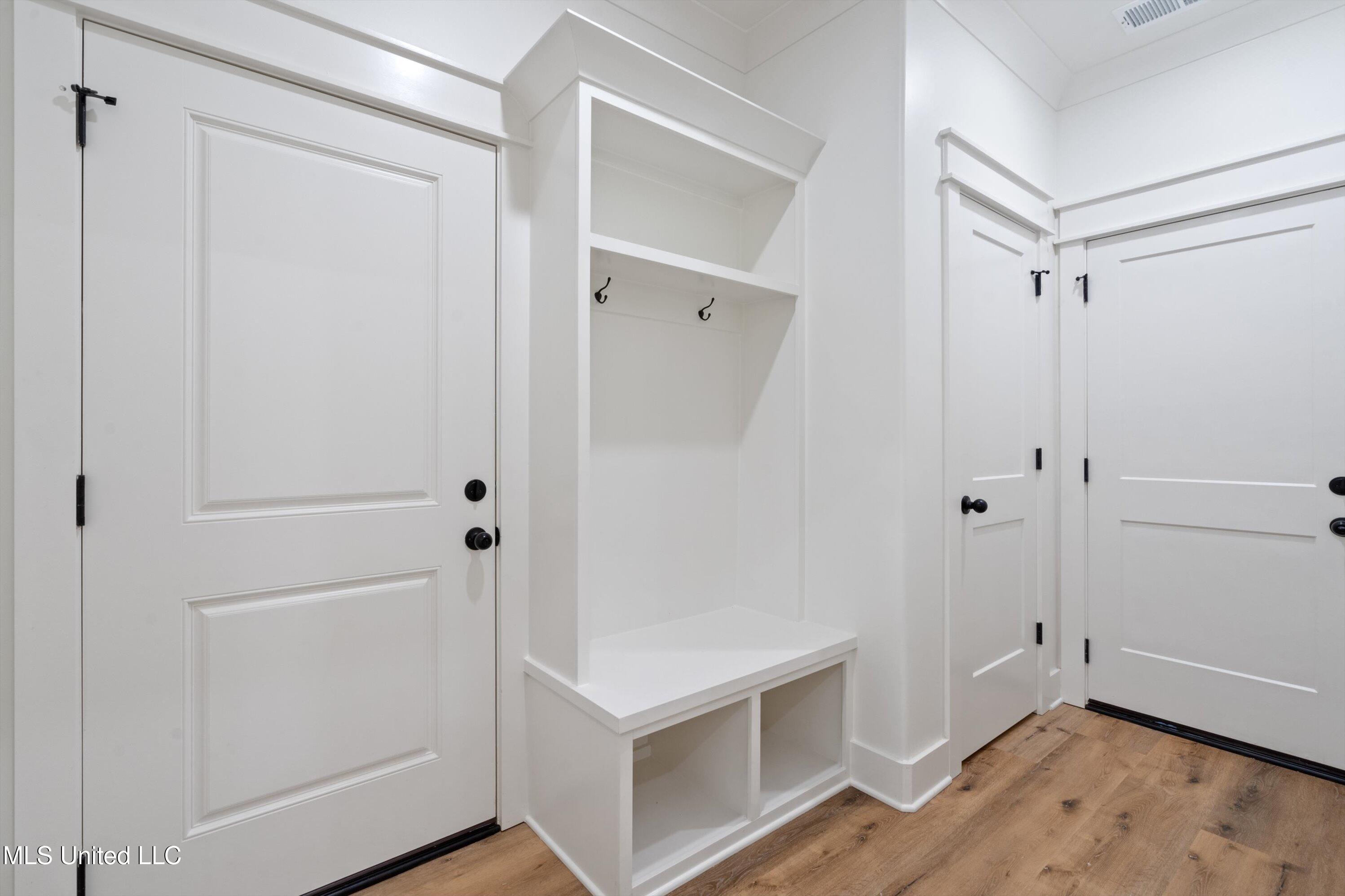 5452 Grayson Way Hernando, MS 38632 - Photo 21 of 31 Mud Area