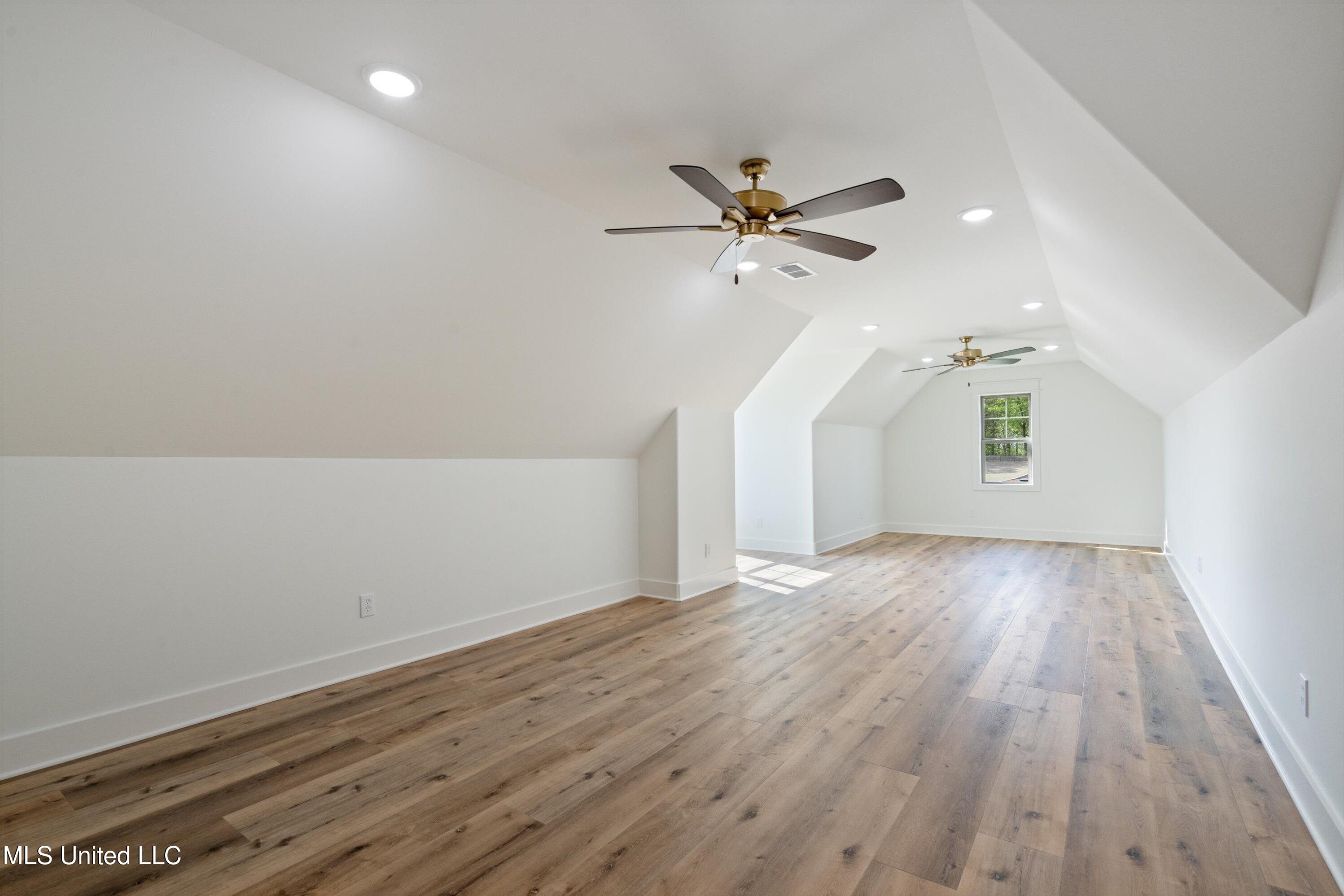 5452 Grayson Way Hernando, MS 38632 - Photo 28 of 31 Bonus room b