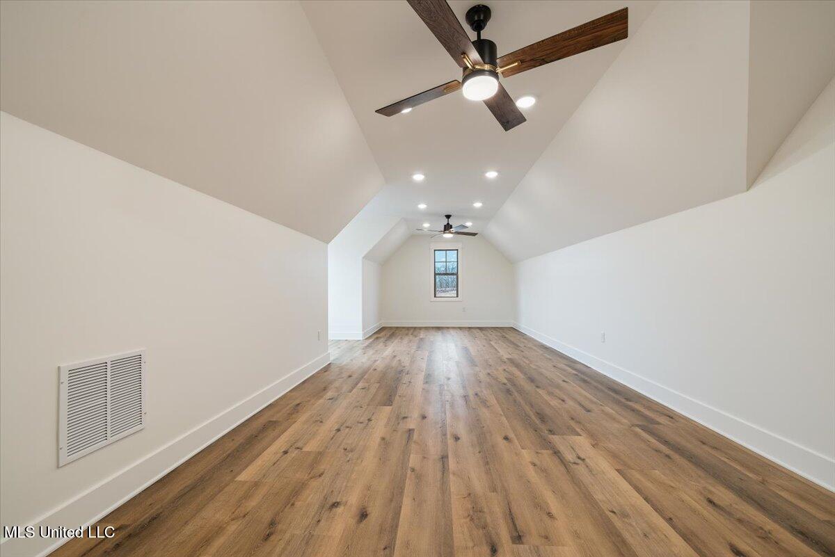 5452 Grayson Way Hernando, MS 38632 - Photo 36 of 41 Bonus Room