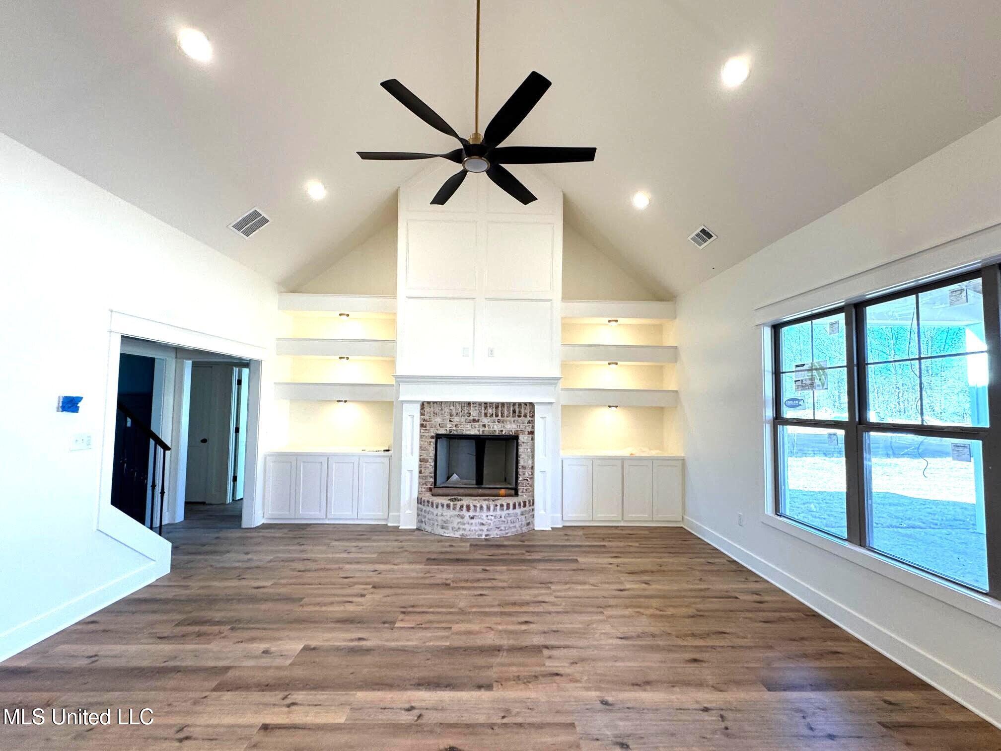 5452 Grayson Way Hernando, MS 38632 - Photo 7 of 31 Great Room a