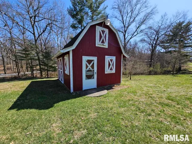 $155,000 | 14652 North Il Highway, Mount Vernon, IL 62864