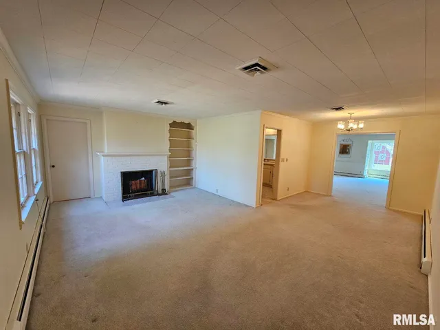 $155,000 | 14652 North Il Highway, Mount Vernon, IL 62864