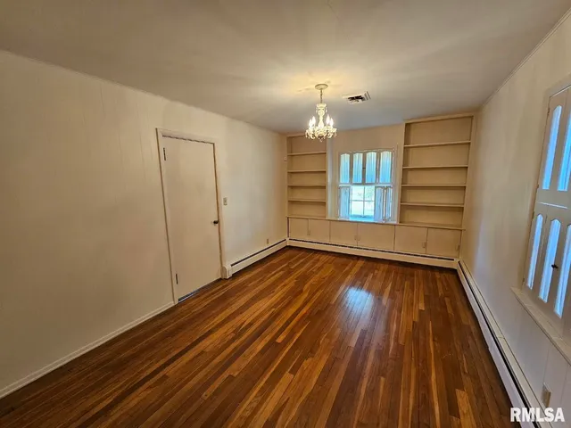 $155,000 | 14652 North Il Highway, Mount Vernon, IL 62864