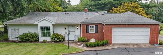 $155,000 | 14652 North Il Highway, Mount Vernon, IL 62864