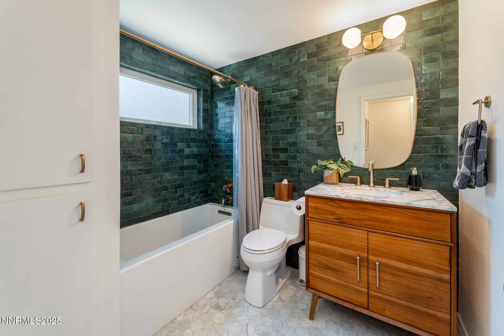 615 Shamrock Lane Reno, NV 89509 - Photo 12 of 17 615 Shamrock 10