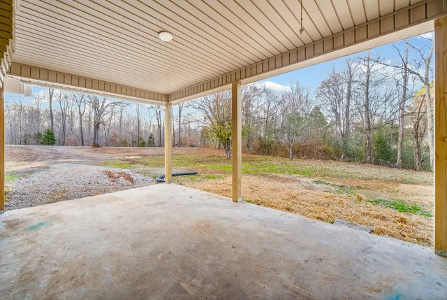 $220,000 | 337 Fire Tower Road, Erin, TN 37061