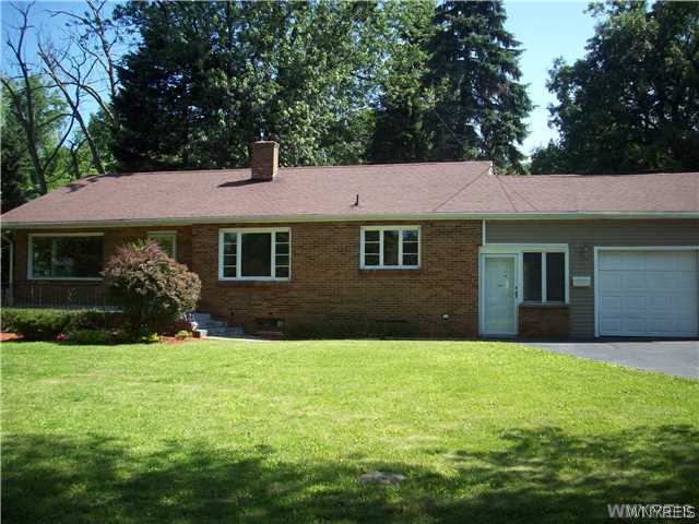 192 Potters Road Buffalo, NY 14220 - Photo 1 of 1 Exterior Front