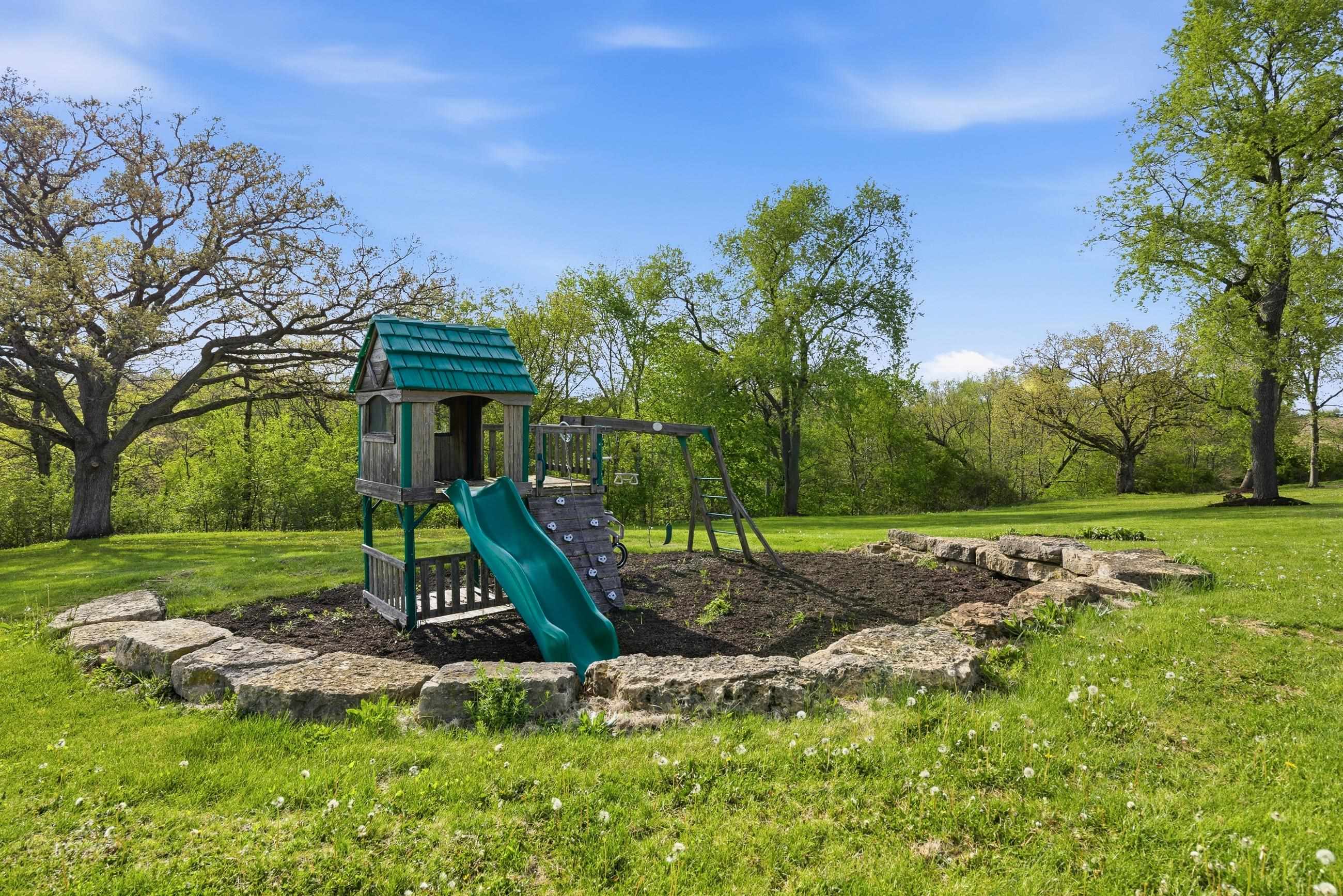 1049 Miller Road Mineral Point, WI 53565 - Photo 87 of 90