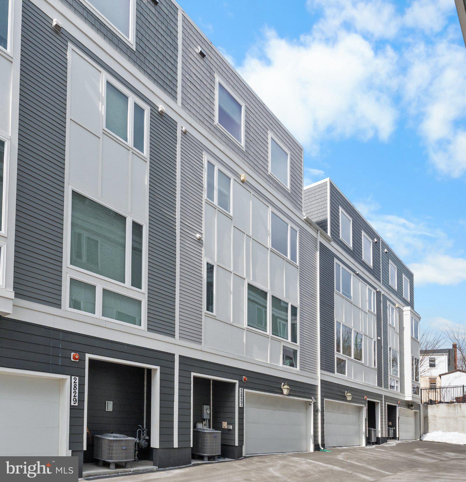 2827 24th Road South Arlington, VA 22206 - Photo 8 of 48 Modern townhomes with sleek design.